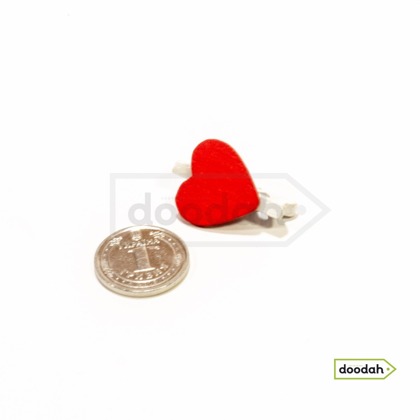 Мини прищепки деревянные с сердцем декоративные - Love Made. 15 шт / 1 уп