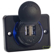 Авто / Мото USB зарядний пристрій Passenger 3 Blue, IP 54, 2.1A. Гарантія 6 міс. Авто / Мото USB зарядний пристрій Passenger 3 Blue, IP 54, 2.1A. Гарантія 6 міс.