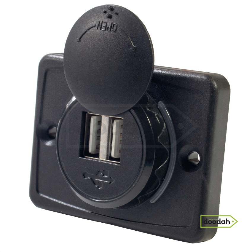 Авто / Мото USB зарядний пристрій Passenger 3 Blue, IP 54, 2.1A. Гарантія 6 міс.
